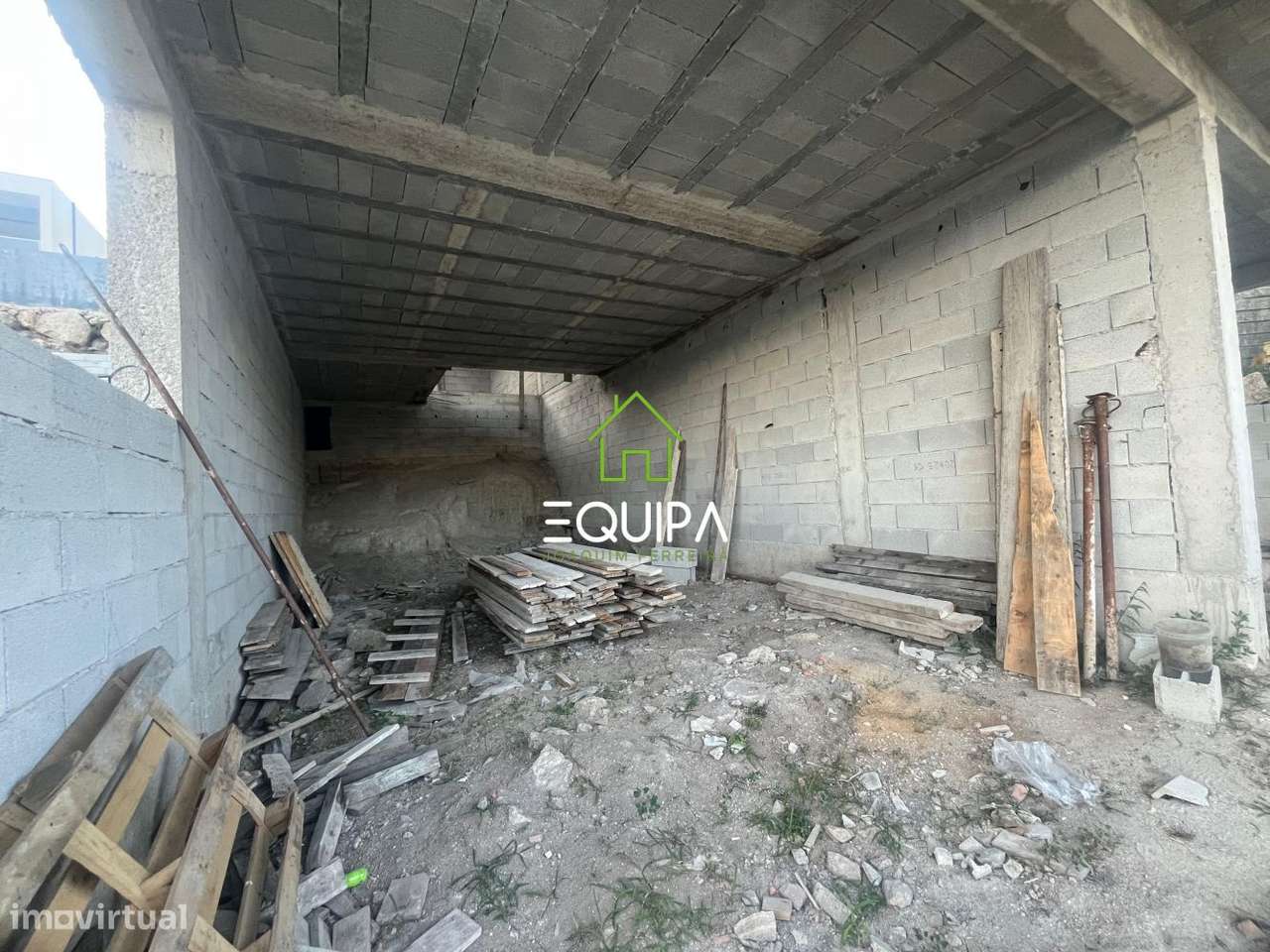 Moradia geminada em Moreira de Cónegos, Guimarães - Grande imagem: 5/13