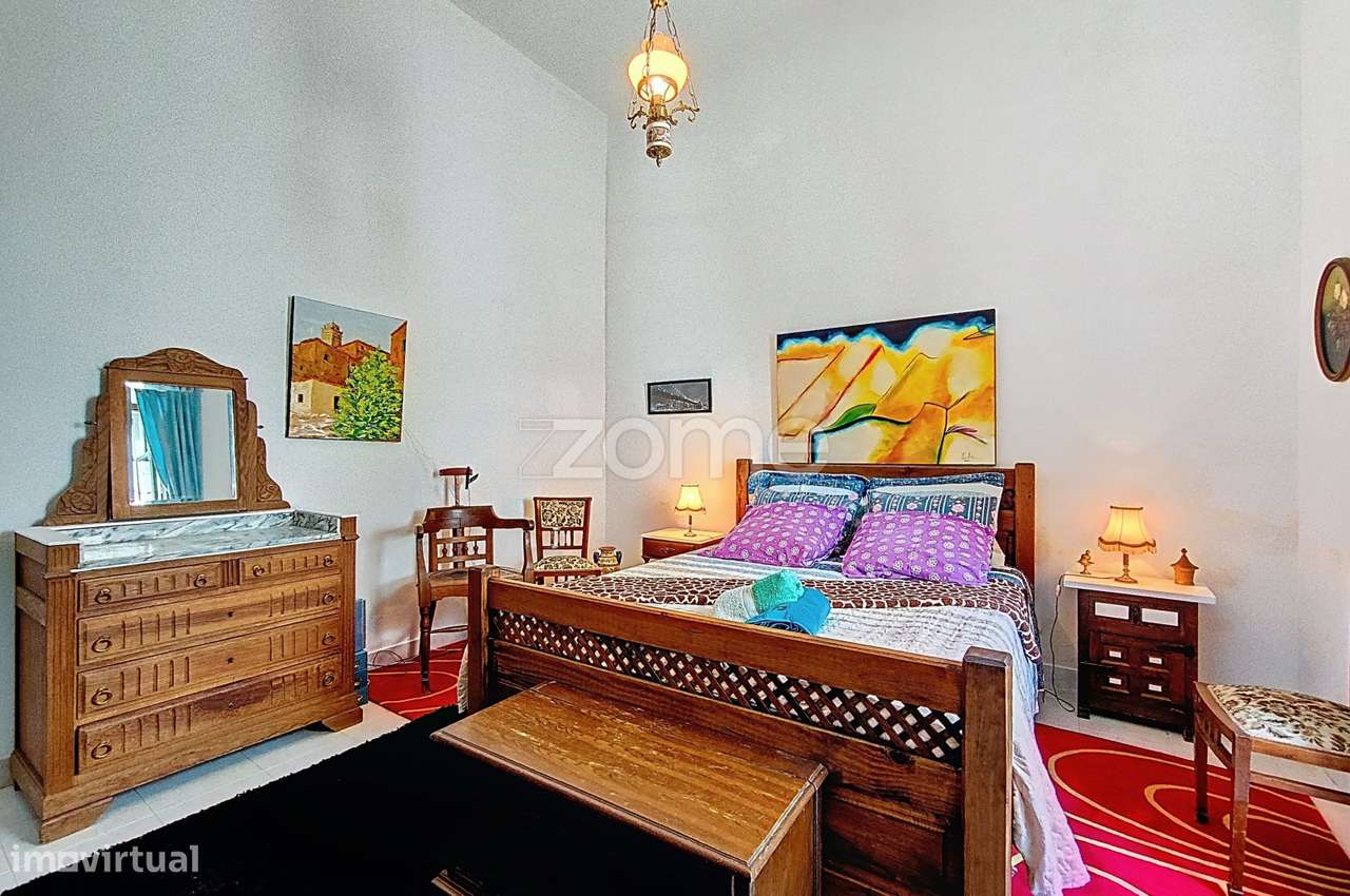 Moradia V6 no centro de São Marcos da Serra, em lote de 668m2-28