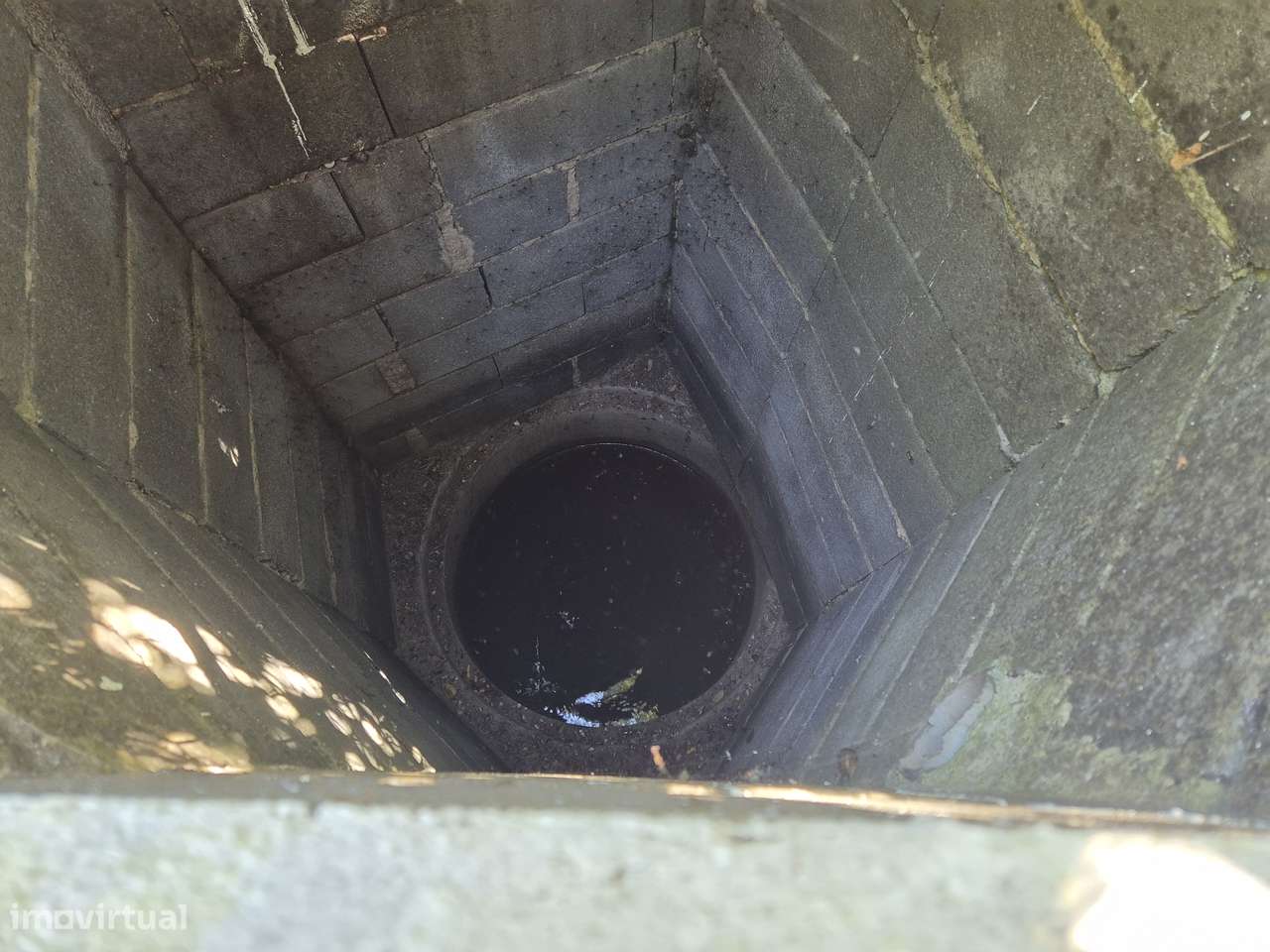 Terreno rustico com agua e poço em Entradas - Grande imagem: 4/7