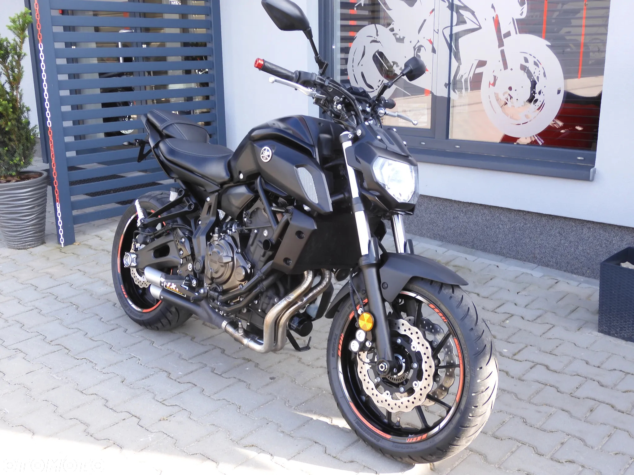 Yamaha MT - 14