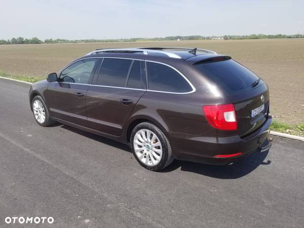 Skoda Superb 1.6 TDI Elegance - 4