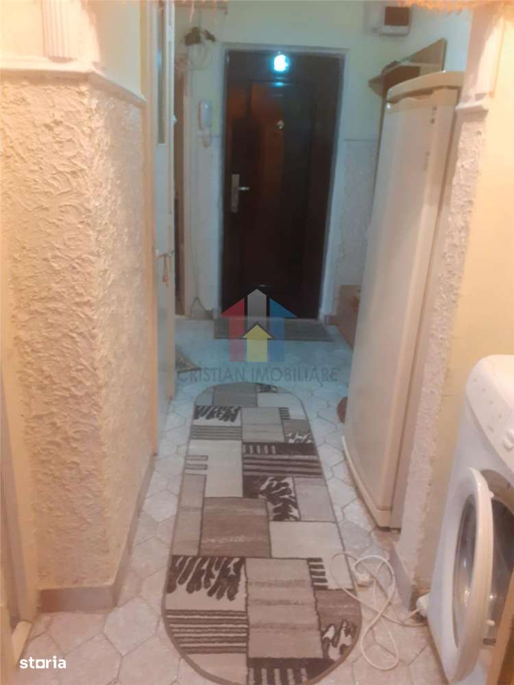 Ap 2 cam conf 1 Decomandat Calarasi 4, et.3 mobilat si utilat - Imagine principală: 4/7