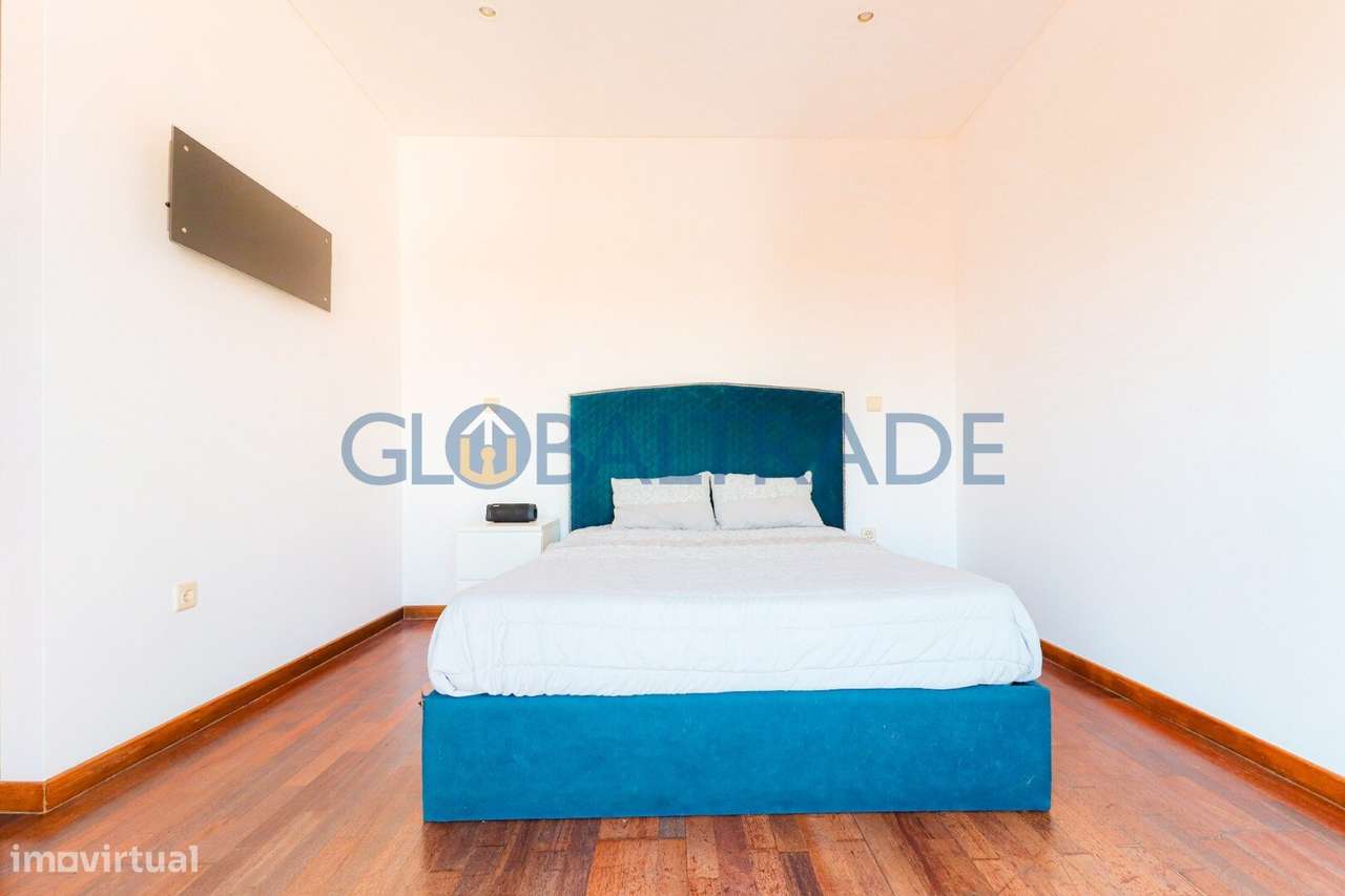 Moradia T3 com Terraço em Valbom-51