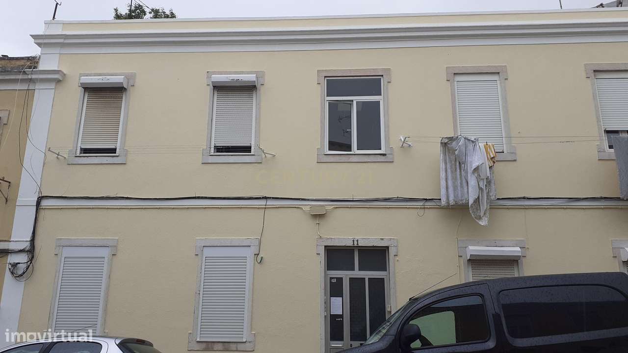 Apartamento T2 -  Av. General Roçadas - Penha de França - Grande imagem: 1/10