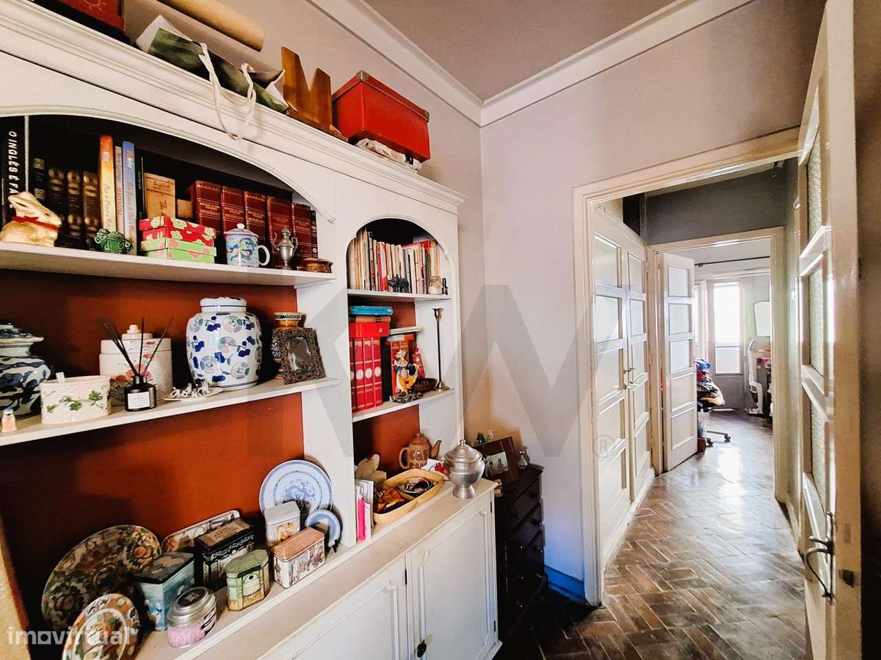 T1 | Arroios | Praça do Chile | Para renovação | Prédio com elevador-12