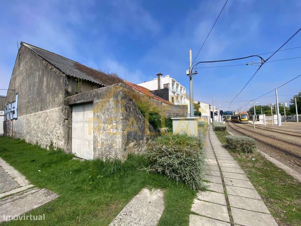 Armazém na Póvoa de Varzim - Grande imagem: 5/24