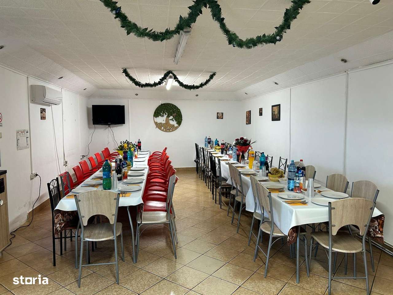 Casa in centrul comunei Padureni-5