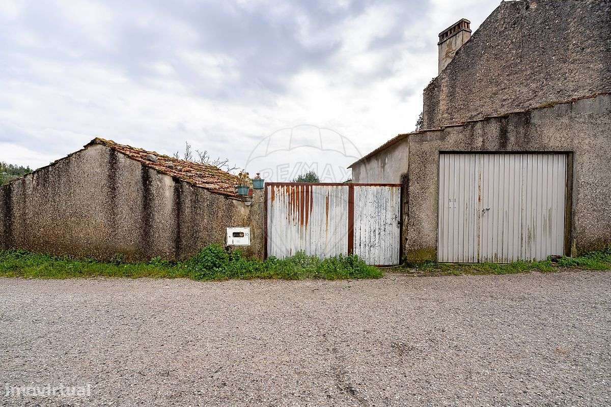 Moradia T1 para venda-5