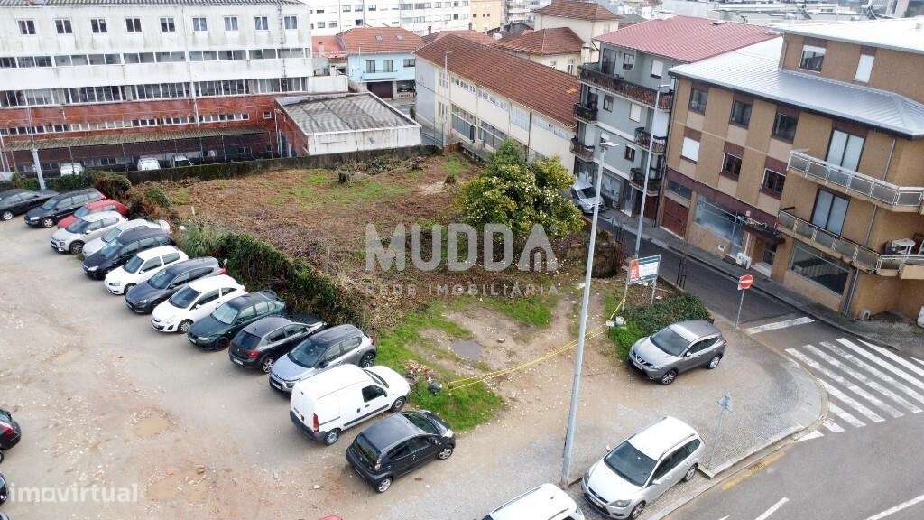 INVESTIDORES - Terreno p/ Construção no Centro de São João da Madeira-24