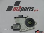 Motor elevador Esquerdo/Frente Seminovo/ Original BMW X3 (E83) 67626925963 - 2