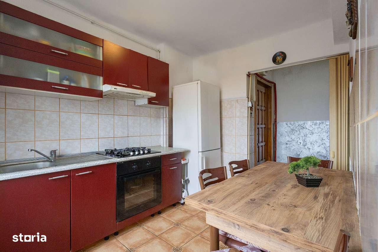 De vânzare apartament 2 Camere în Buziaș-0