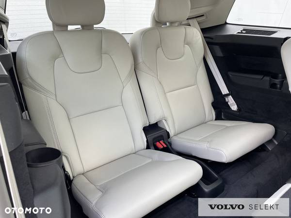 Volvo XC 90 - 28