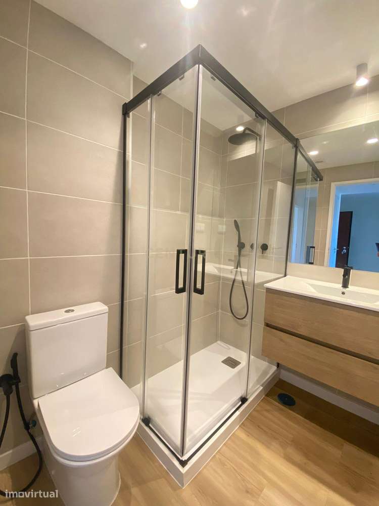 Apartamento T2 junto ao Alto dos Moinhos-18