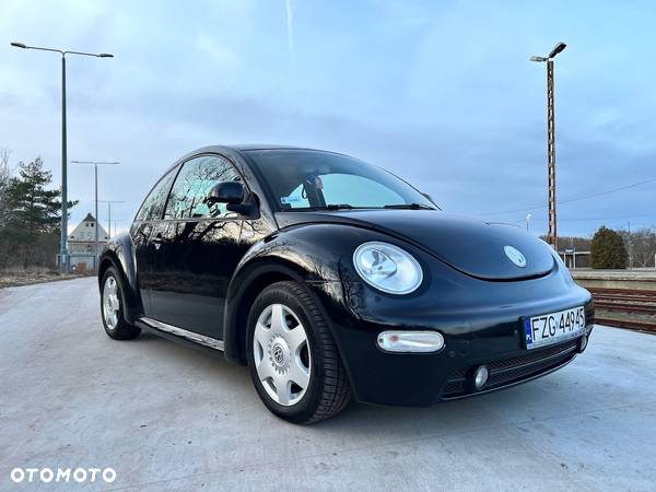 Volkswagen New Beetle - 7