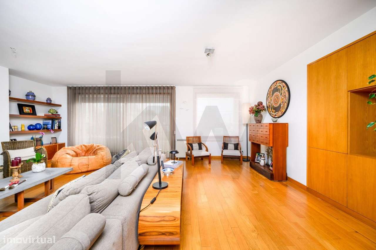 Apartamento T4 Foz do Douro com Vista Mar e Terraços – 50m da Avenida - Grande imagem: 2/57