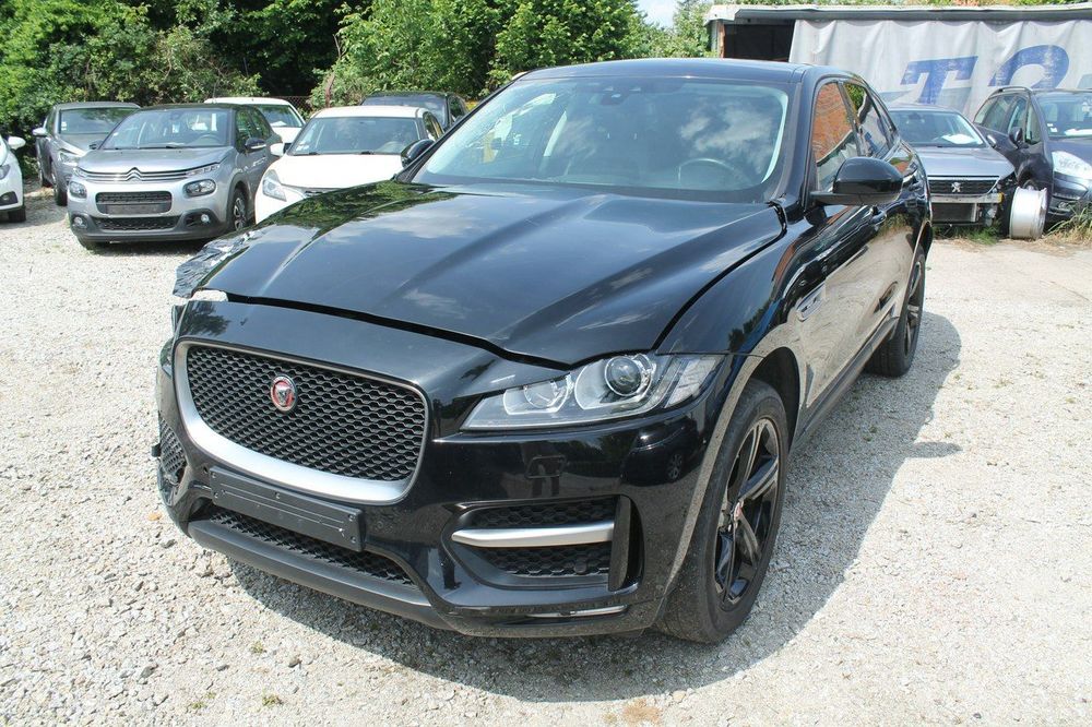Jaguar F-Pace 2017