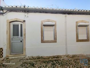 Casa tradicional T3 em Faro de 91,00 m2