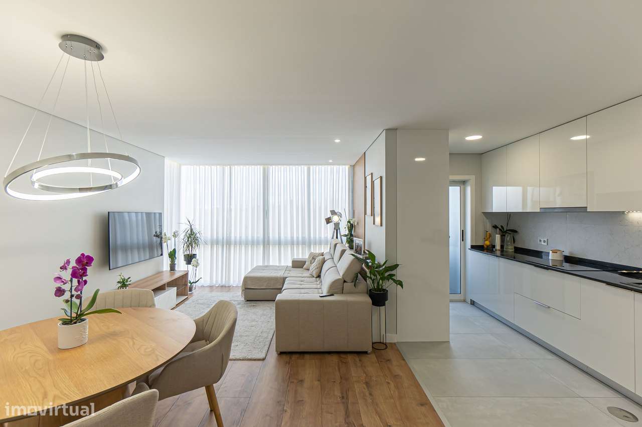 T3 renovado em Vilar de Andorinho-0