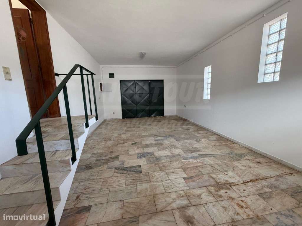Moradia T4 com amplo terreno a poucos minutos da praia de Santo André-26