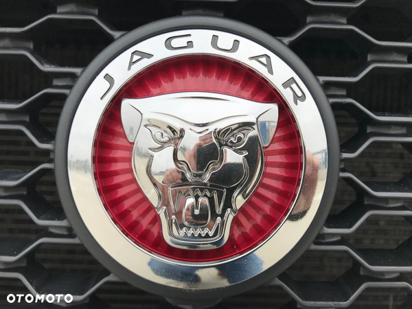 Jaguar F-Pace 2.0 i4D AWD Prestige - 19