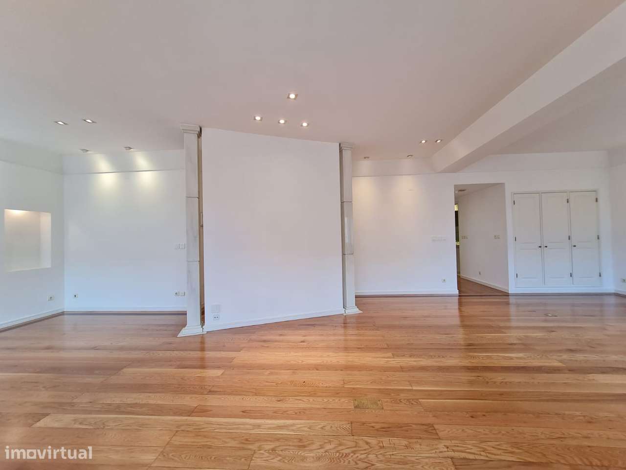 Apartamento para arrendar em São Domingos Benfica - Grande imagem: 4/17