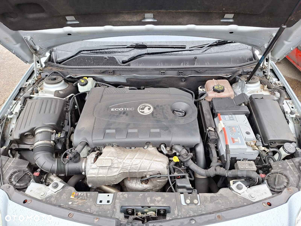 Opel Insignia - 9