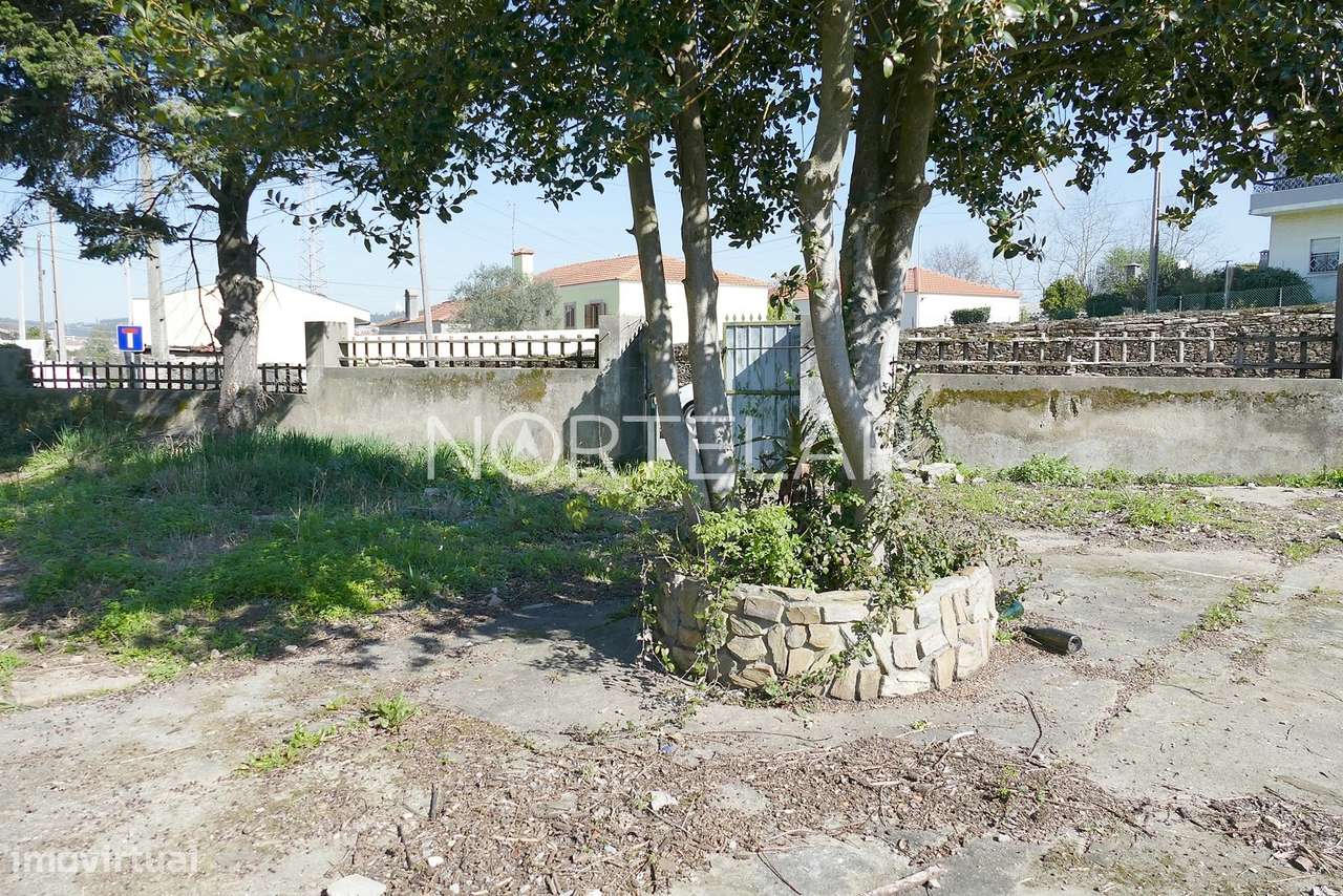 Terreno com Moradia e PIP Aprovado – Ribeirão, Famalicão - Grande imagem: 5/15