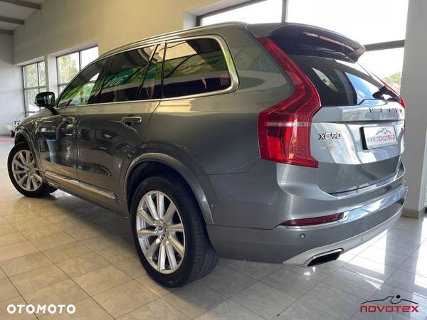 Volvo XC 90 - 4