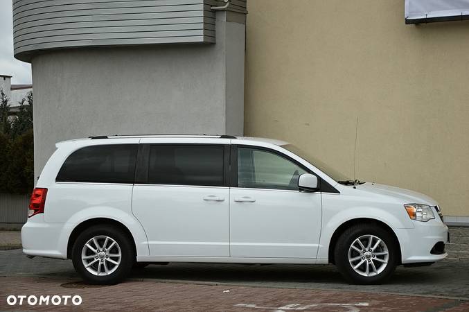 Dodge Grand Caravan 3.6 Express - 23