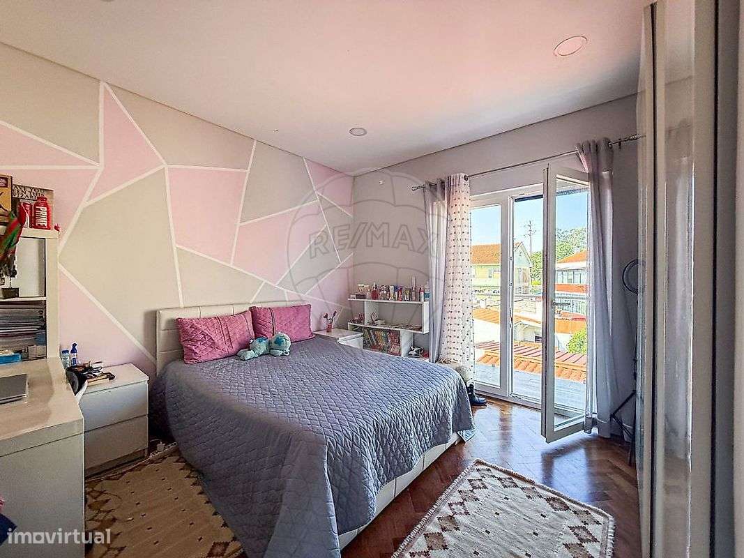 Moradia T4 para venda-24