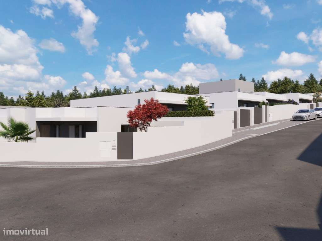 Moradia em construção - Travanca / Próximo ao Campo Futebol-4