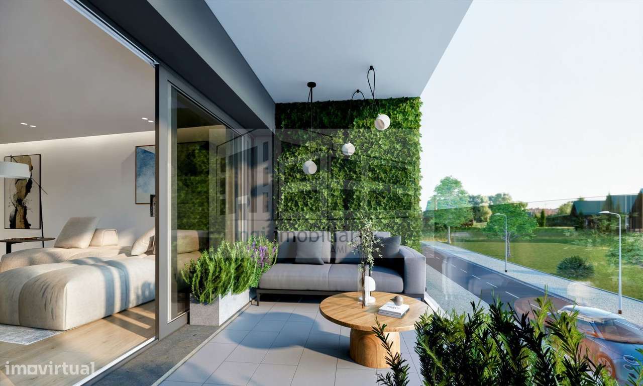 Apartamento T4 Novo - Loures-13