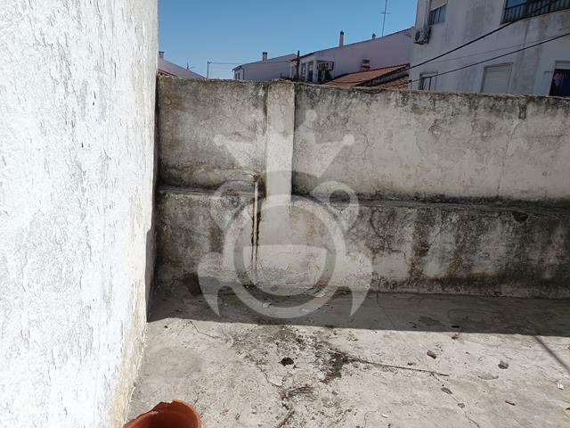 Moradia - centro de Reguengos-31