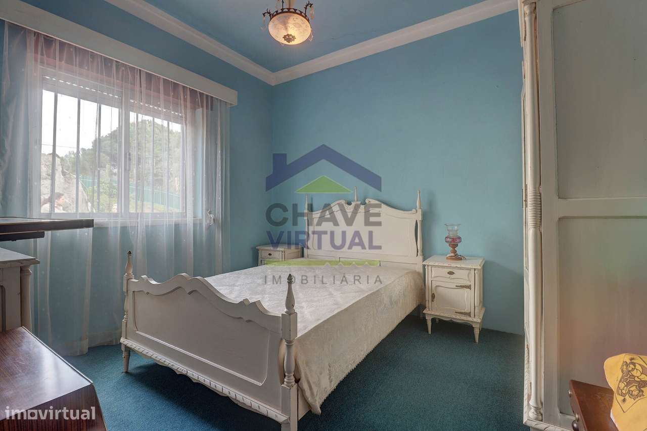 Moradia V2+1 com Terreno e Garagem - Delgada, Bombarral-5