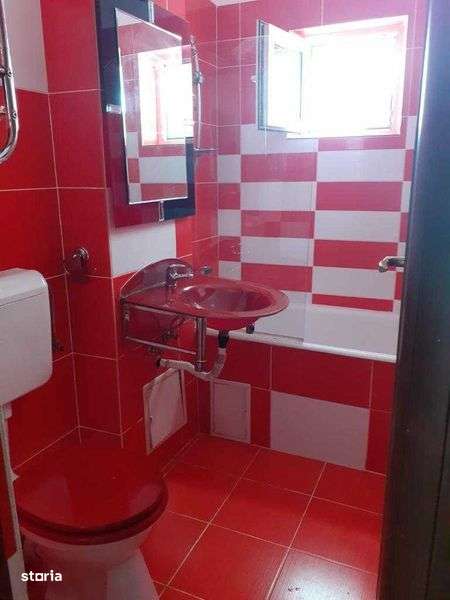 Inchiriez apartament 2 camere  Brasov -> zona Codrul Cosminului - Imagine principală: 4/8