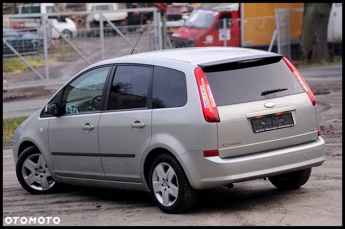 Ford C-MAX - 17