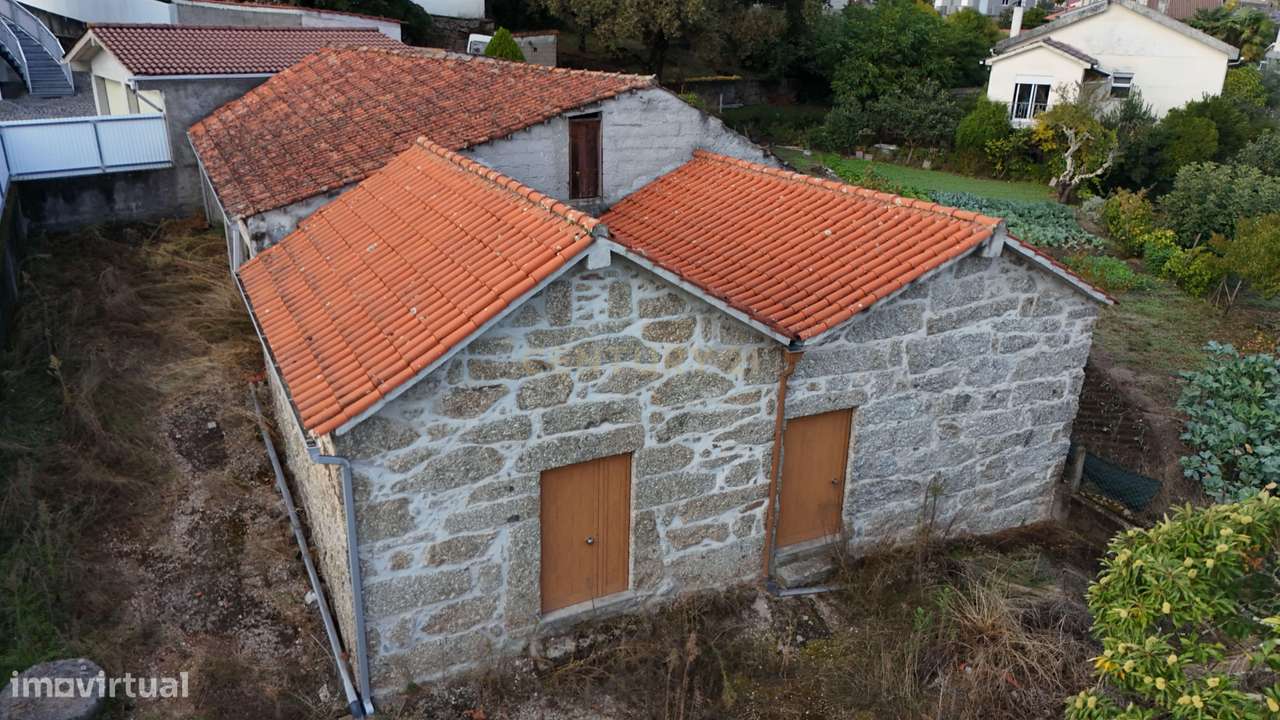 Construção em pedra com terreno em Cabanões - Viseu-6