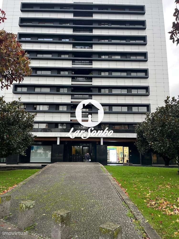 T3 Bastante espaçoso no centro da Maia - Grande imagem: 3/25