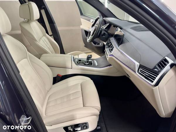 BMW X5 xDrive40i xLine - 37