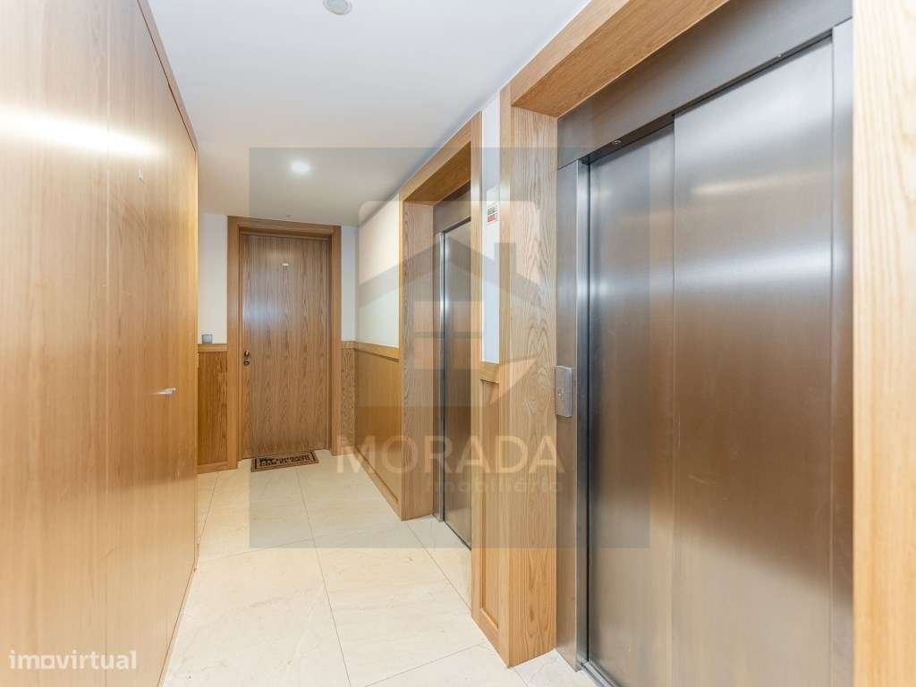 APARTAMENTO PORTO T3|| COM VISTAS RIO E MAR-34