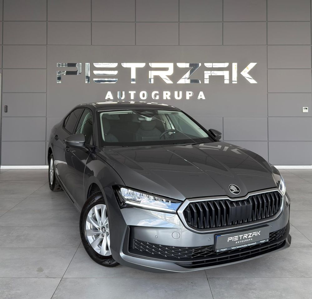 Skoda Superb Essence DSG Salon Polska FV235