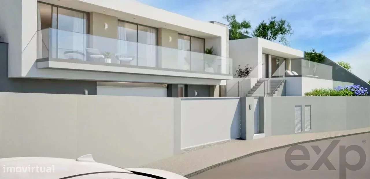 Luxuosa Moradia com Piscinano Arco da Calheta - Grande imagem: 3/8