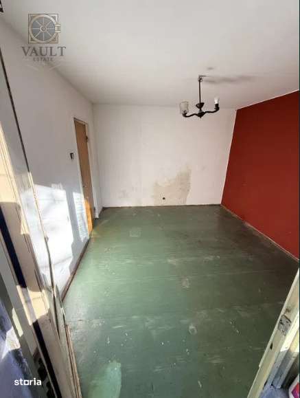 Apartament 3 camere - ETAJ 1 - 5 minute Metrou RAUL DOAMNEI-2