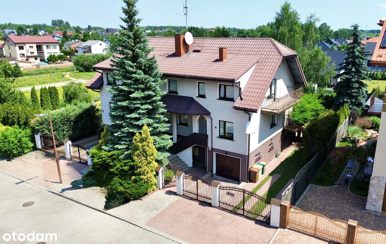 Przytulny dom typu bliźniak – Bełchatów, os. Binków
