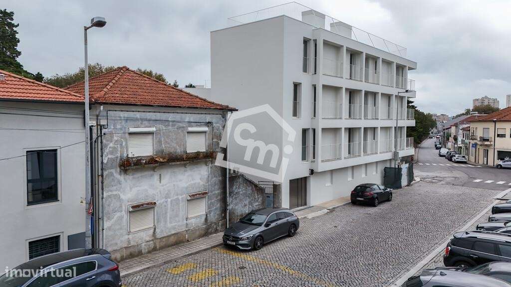 Moradia T8 + Terreno 421m2 com PIP aprovado-14