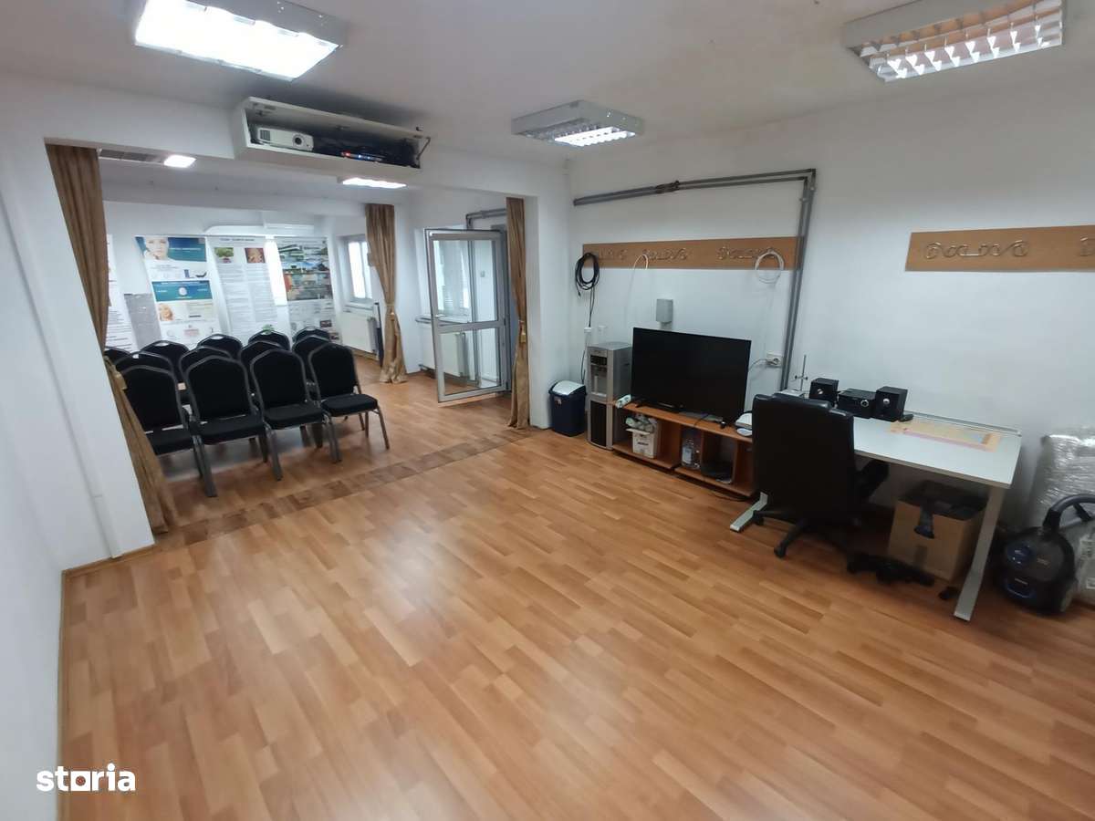 Casa 7 camere intersectie Antiaeriana/Alexandriei/Bucuresti-Magurele - Imagine principală: 3/19