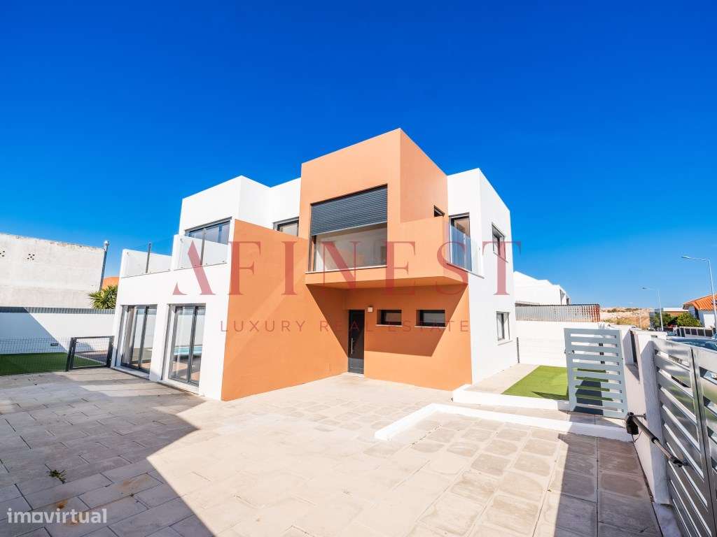 MORADIA T5 NA ABÓBODA DISPONÍVEL DE IMEDIATO-19