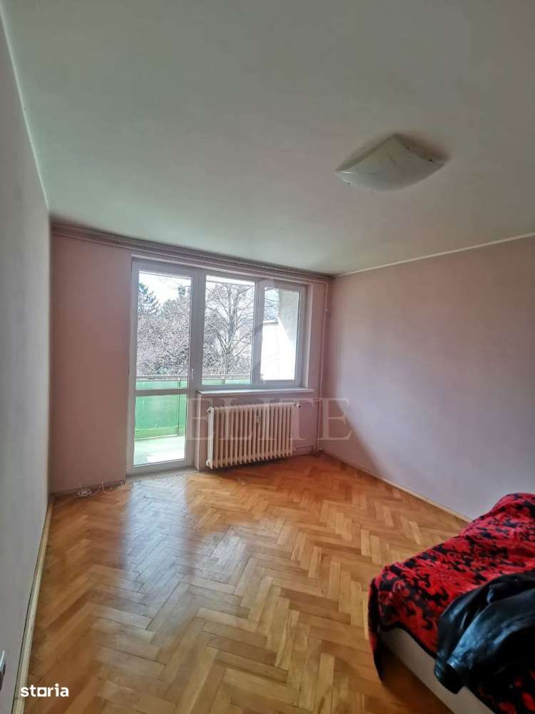 Apartament 3 camere în zona PLOPILOR - Imagine principală: 2/11