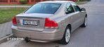 Volvo S60 2.4 Kinetic - 8