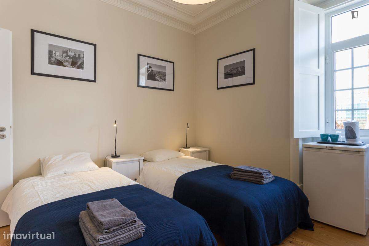 Quarto - localizado em Entrecampos Lisbon - Grande imagem: 5/7